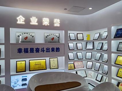 Što kažete na Iwill Mini PC?